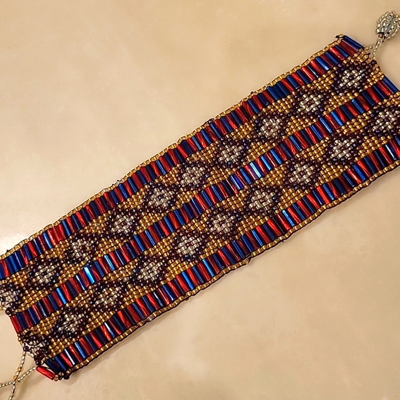 Source Unknown Jewelry - Gorgeous Hand-Beaded Cuff Bracelet